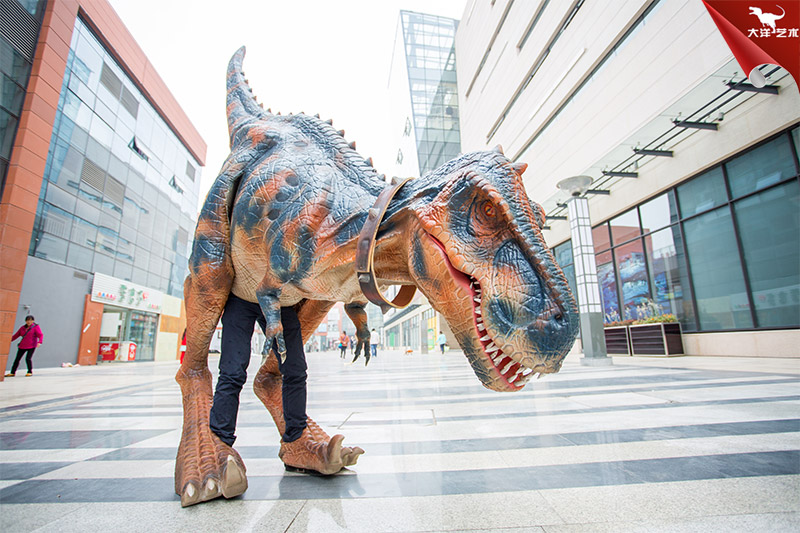 表演用的恐龙衣服-可穿戴恐龙表衣-恐龙皮套