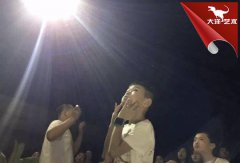 “穿越侏罗纪恐龙奇妙夜”活动招募起头