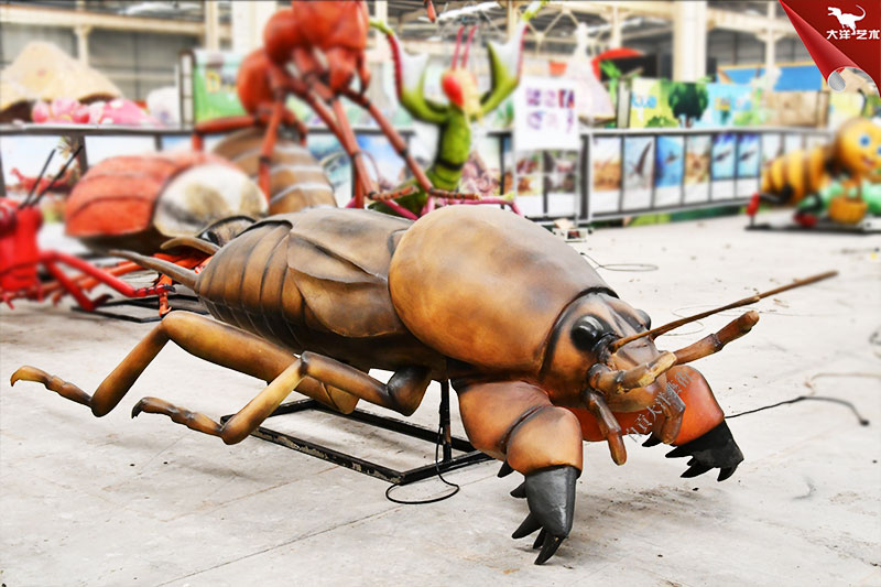 仿真蝼蛄，，，，，，，，仿真土坎儿